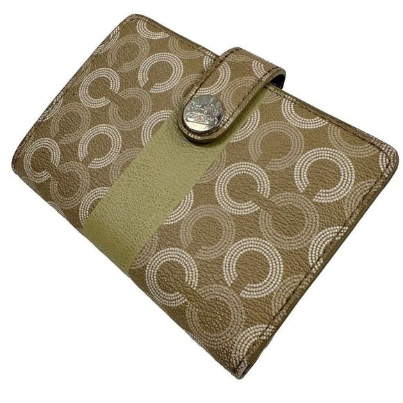 Coach Waverly Credit Card Wallet - Picture 1 of 10